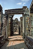 Banteay Kdei temple - the 'hall of dancers'.